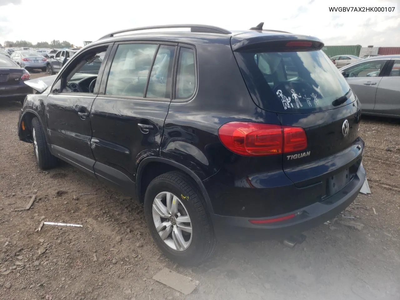 WVGBV7AX2HK000107 2017 Volkswagen Tiguan S