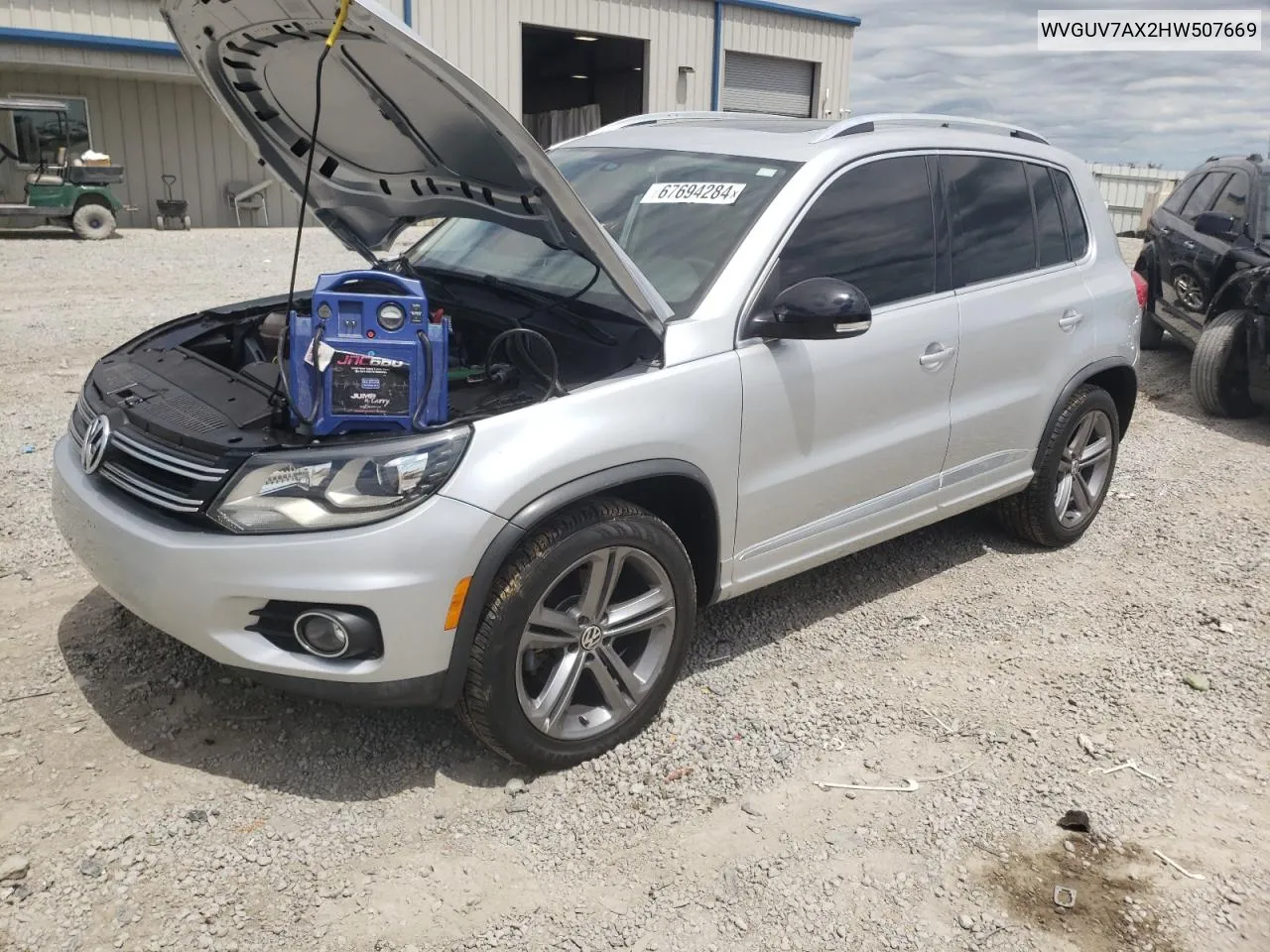 WVGUV7AX2HW507669 2017 Volkswagen Tiguan Sport