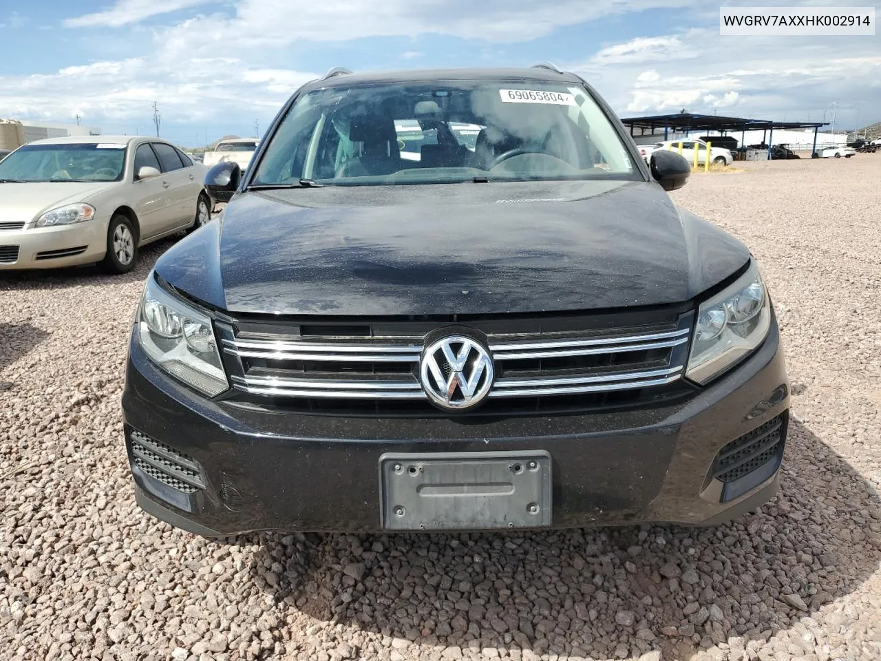 WVGRV7AXXHK002914 2017 Volkswagen Tiguan Wolfsburg