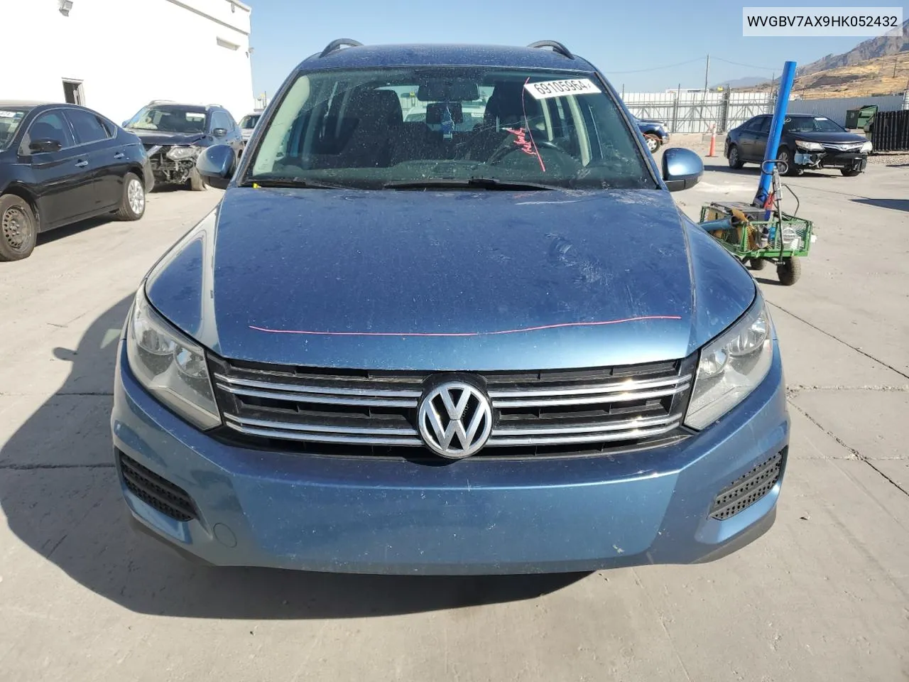 2017 Volkswagen Tiguan S VIN: WVGBV7AX9HK052432 Lot: 69105964