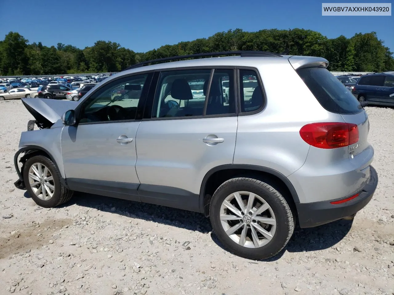 WVGBV7AXXHK043920 2017 Volkswagen Tiguan S