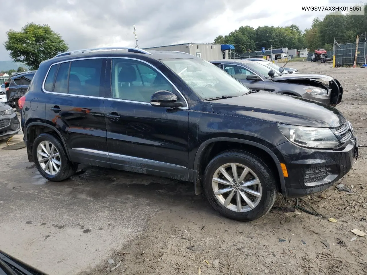 WVGSV7AX3HK018051 2017 Volkswagen Tiguan Wolfsburg