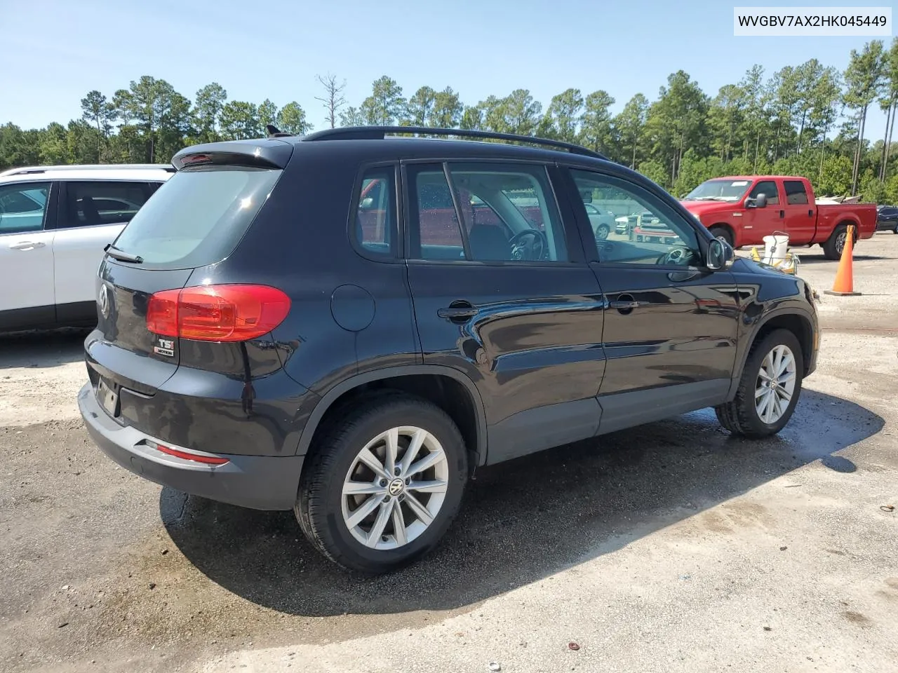 2017 Volkswagen Tiguan S VIN: WVGBV7AX2HK045449 Lot: 71033884