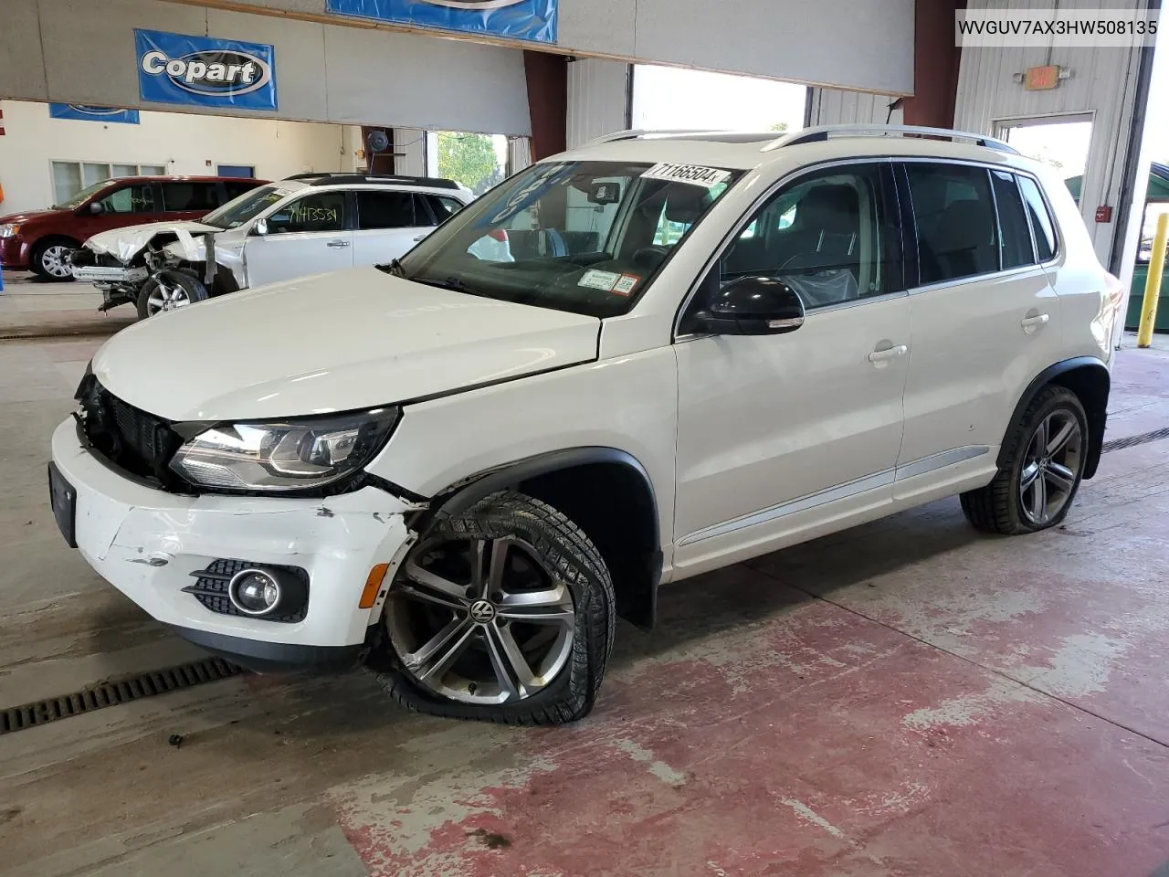 WVGUV7AX3HW508135 2017 Volkswagen Tiguan Sport