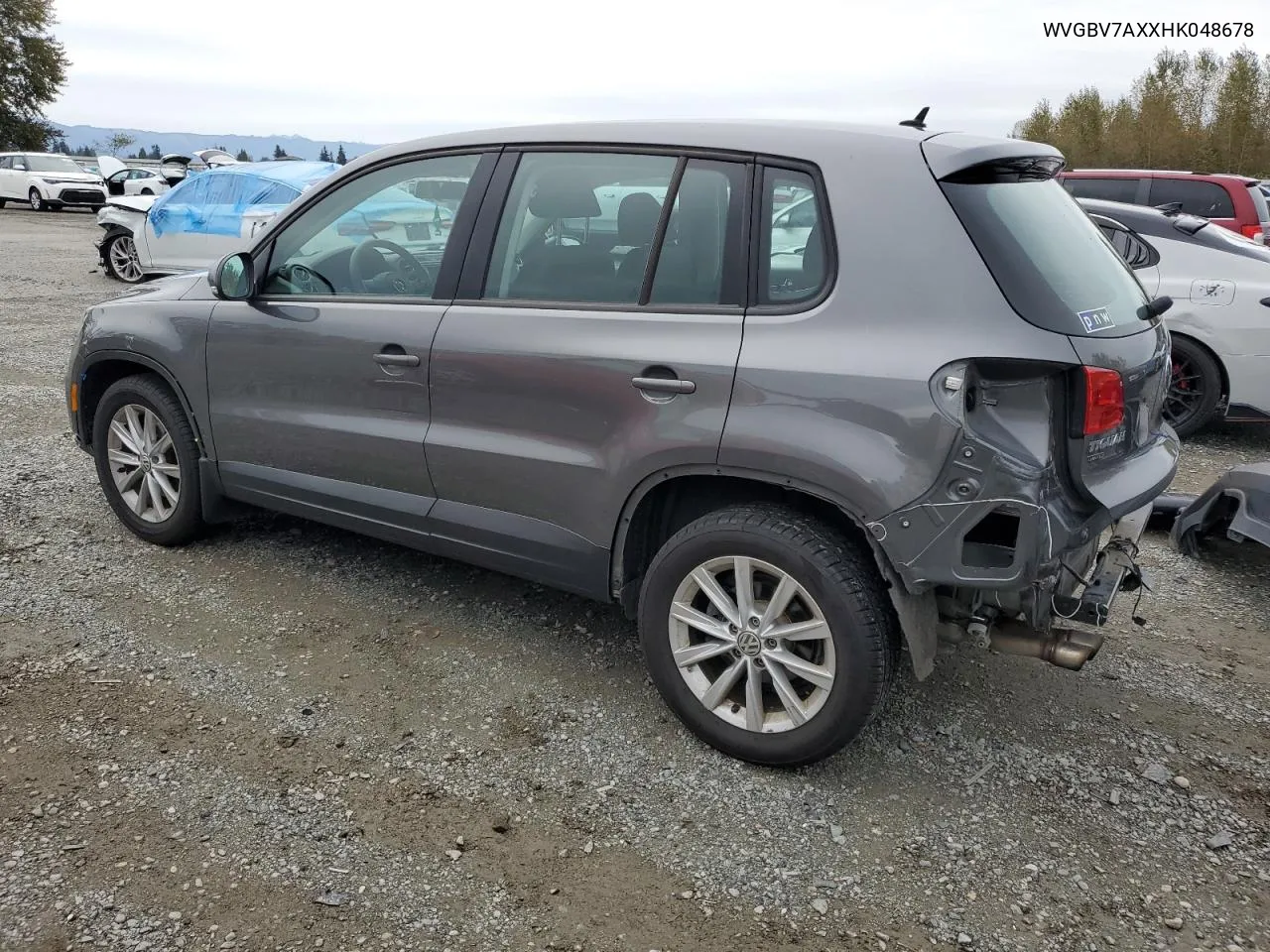 WVGBV7AXXHK048678 2017 Volkswagen Tiguan S