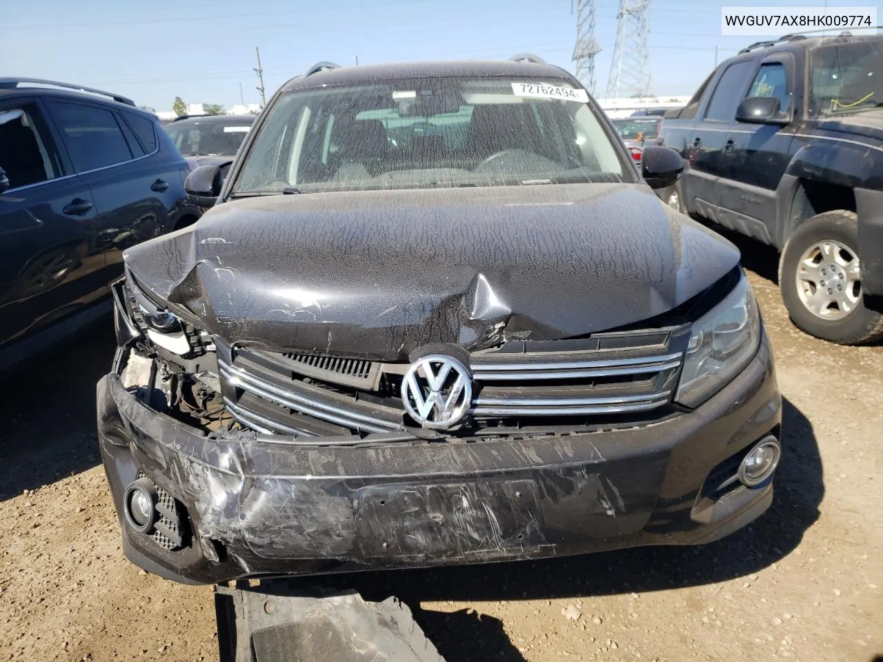 WVGUV7AX8HK009774 2017 Volkswagen Tiguan Sport