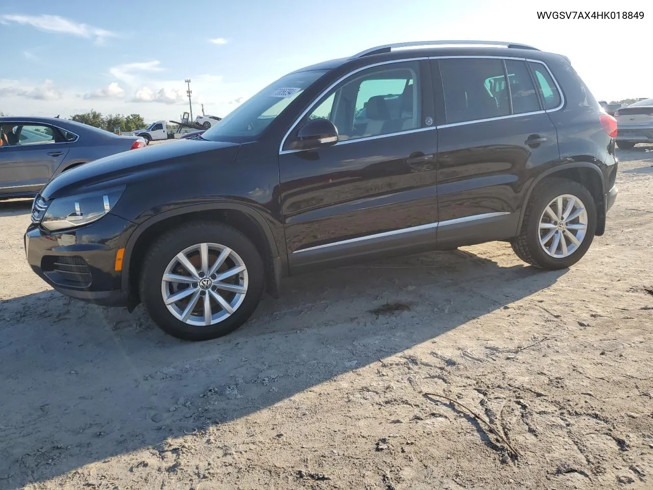 2017 Volkswagen Tiguan Wolfsburg VIN: WVGSV7AX4HK018849 Lot: 73856394