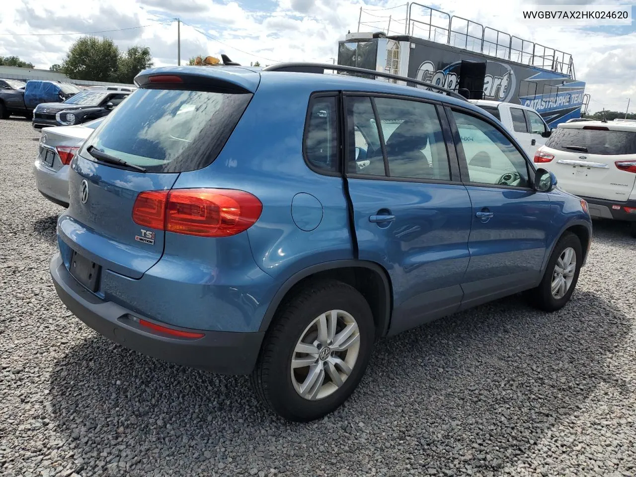 WVGBV7AX2HK024620 2017 Volkswagen Tiguan S