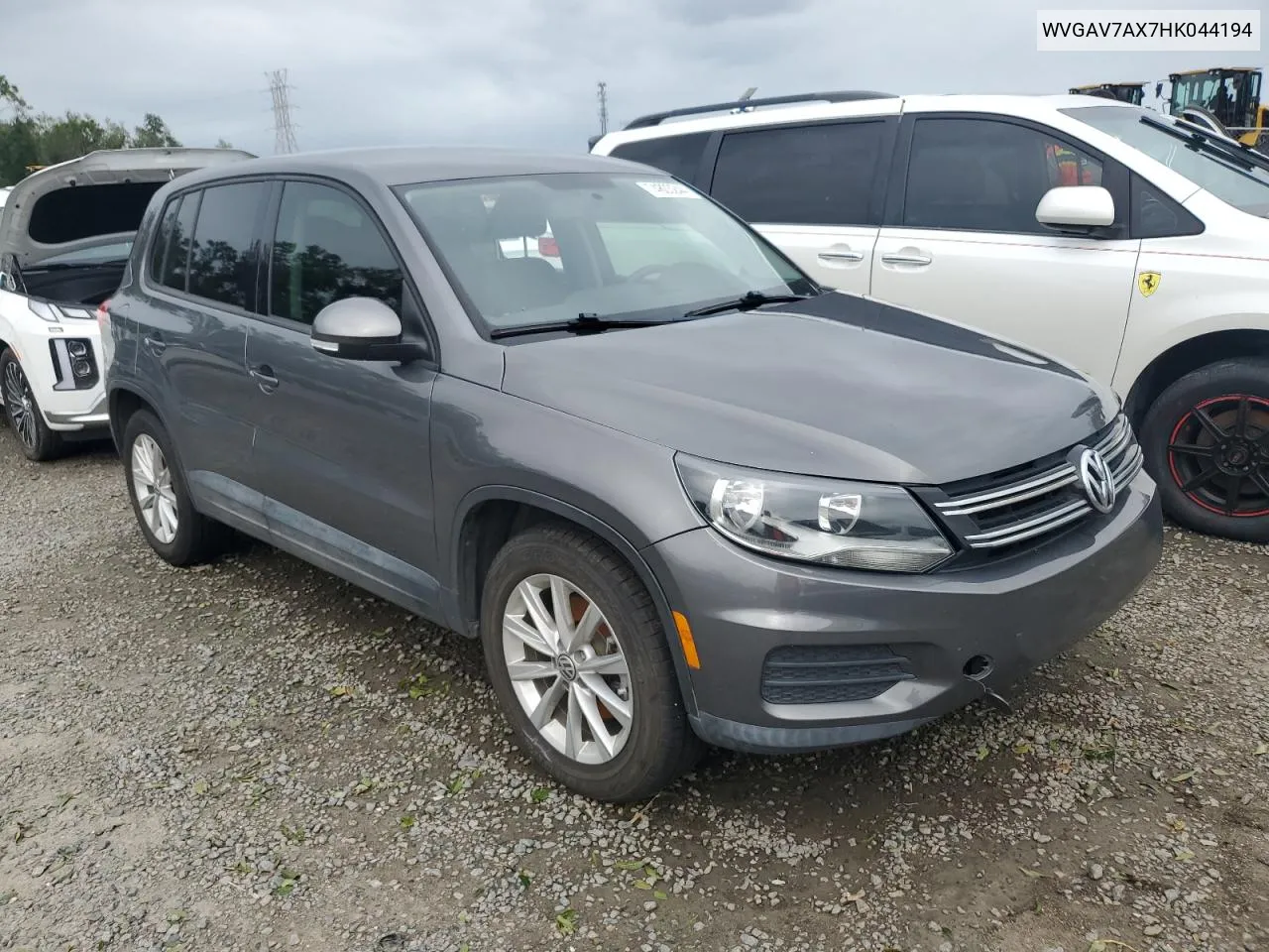 2017 Volkswagen Tiguan S VIN: WVGAV7AX7HK044194 Lot: 74803244