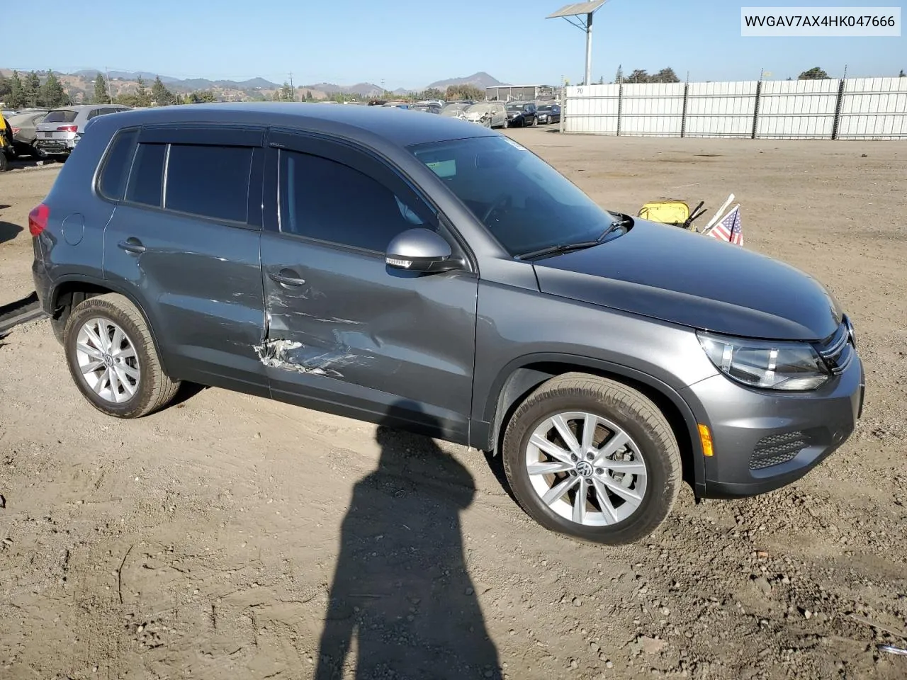 2017 Volkswagen Tiguan S VIN: WVGAV7AX4HK047666 Lot: 75058084