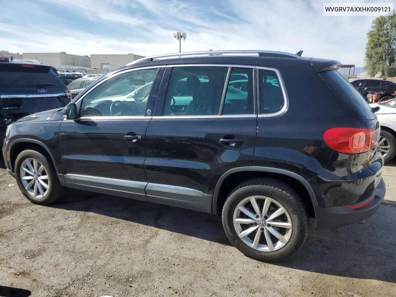 2017 Volkswagen Tiguan Wolfsburg VIN: WVGRV7AXXHK009121 Lot: 78494584