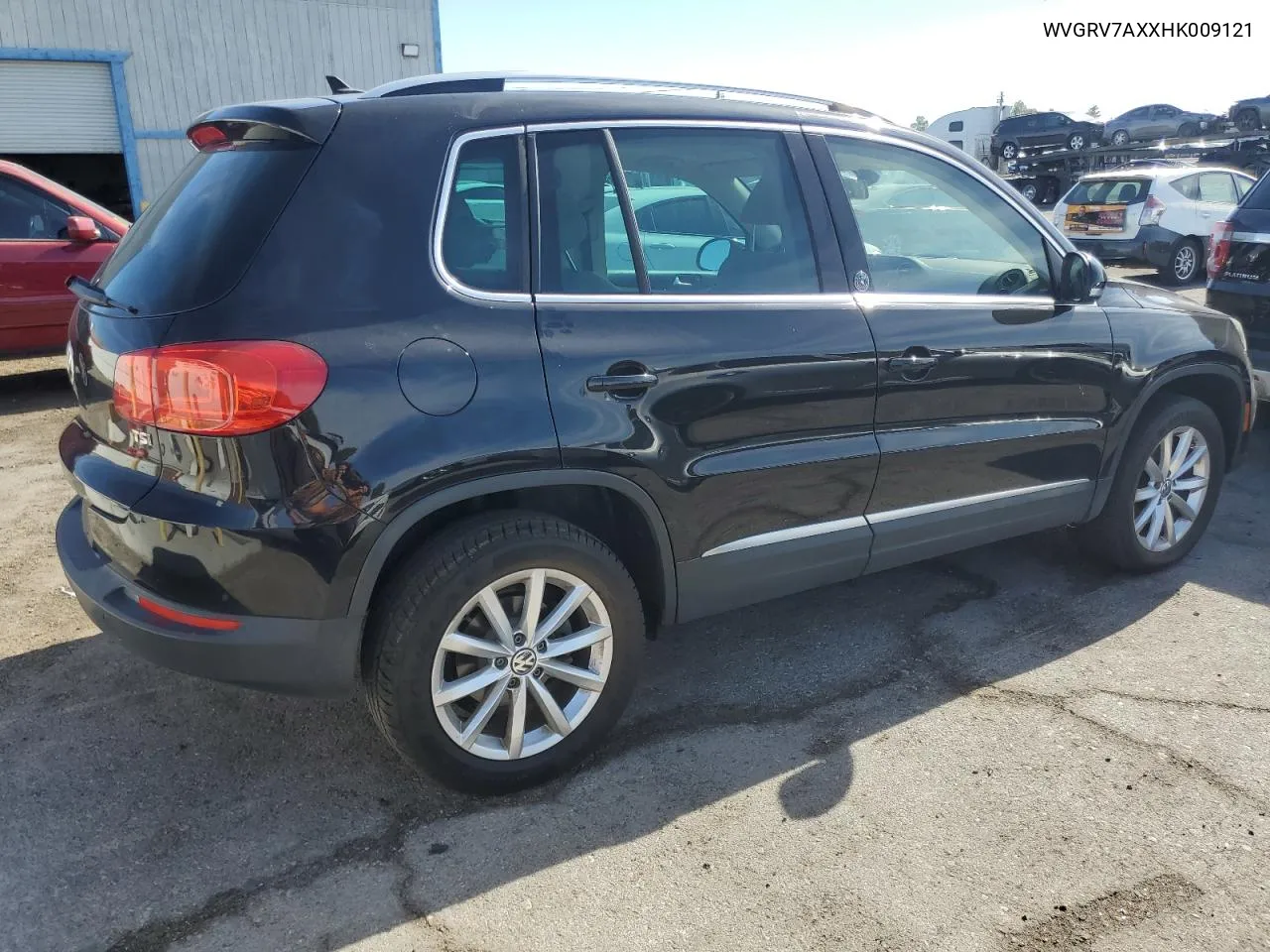 2017 Volkswagen Tiguan Wolfsburg VIN: WVGRV7AXXHK009121 Lot: 78494584