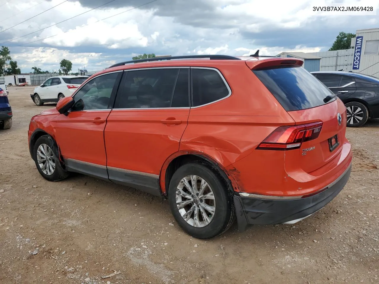 3VV3B7AX2JM069428 2018 Volkswagen Tiguan Se