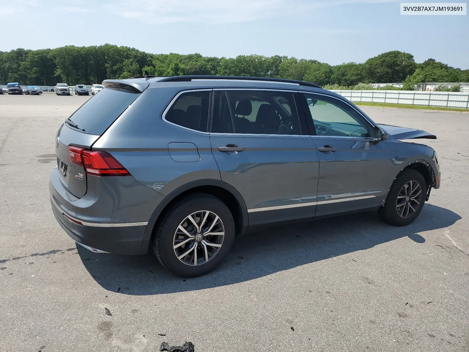 2018 Volkswagen Tiguan Se VIN: 3VV2B7AX7JM193691 Lot: 63352984