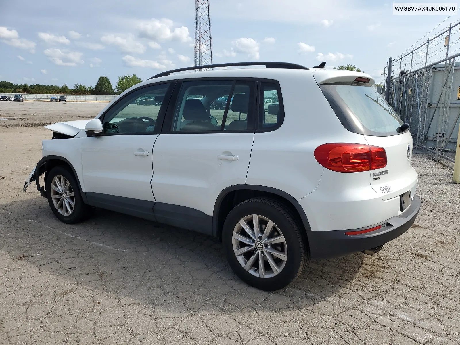 2018 Volkswagen Tiguan Limited VIN: WVGBV7AX4JK005170 Lot: 66470294