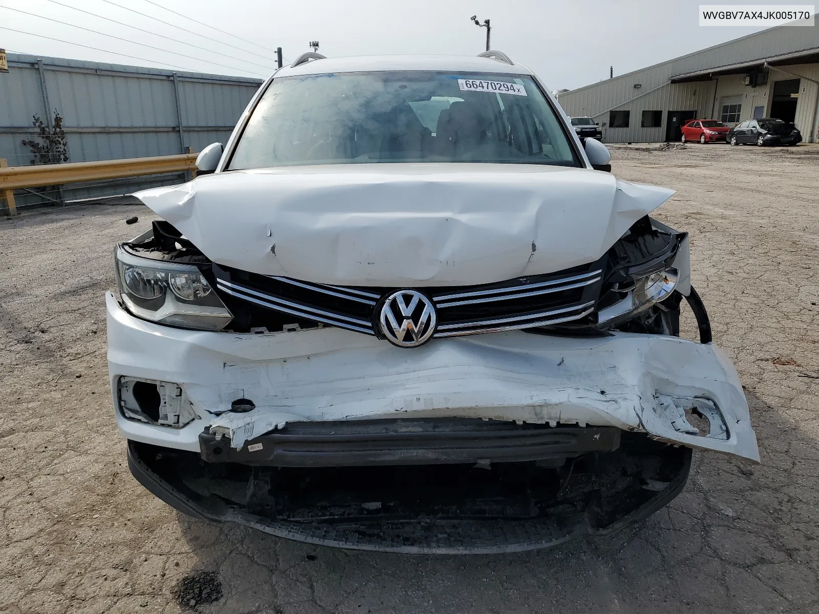 2018 Volkswagen Tiguan Limited VIN: WVGBV7AX4JK005170 Lot: 66470294