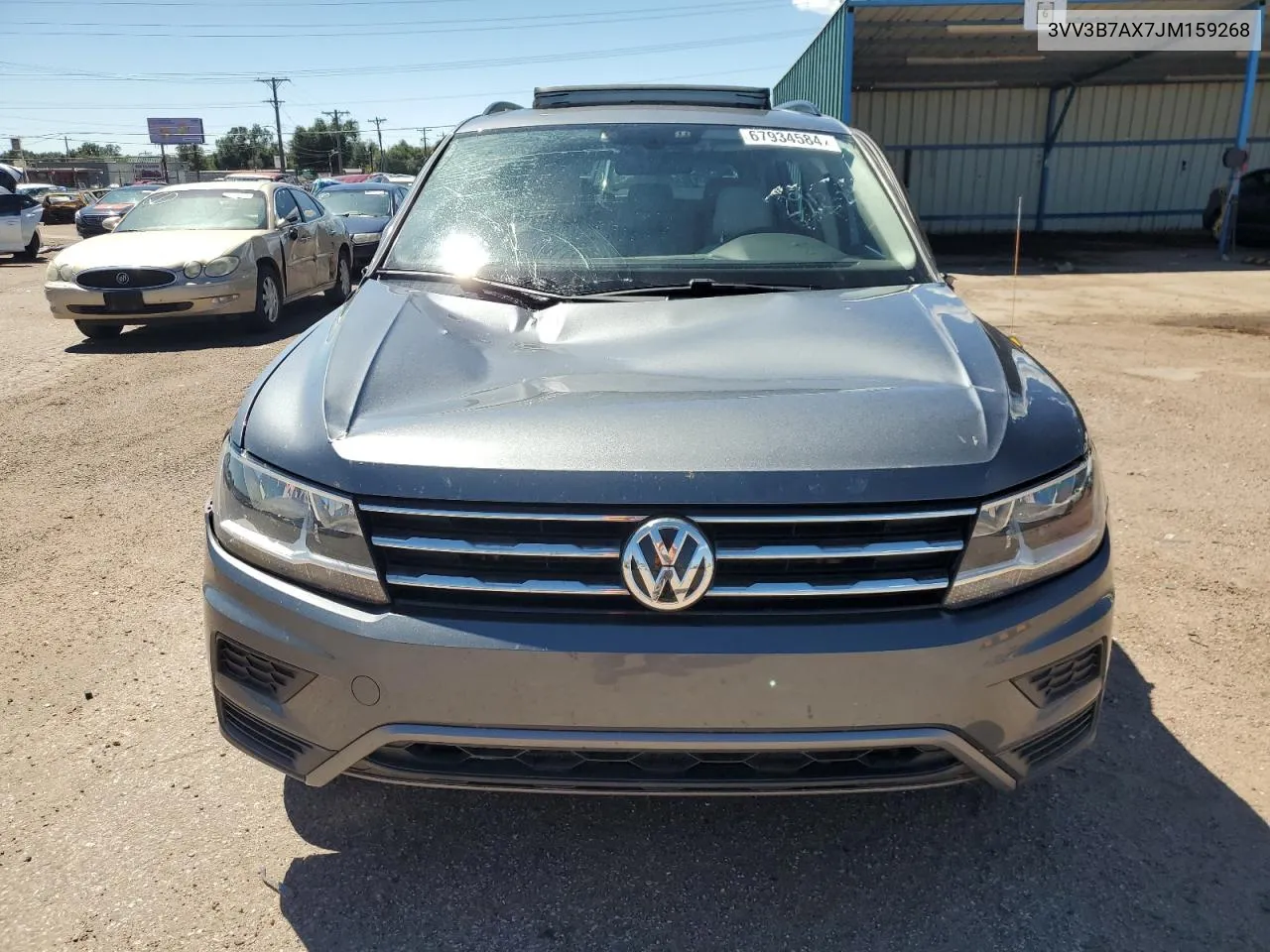 3VV3B7AX7JM159268 2018 Volkswagen Tiguan Se