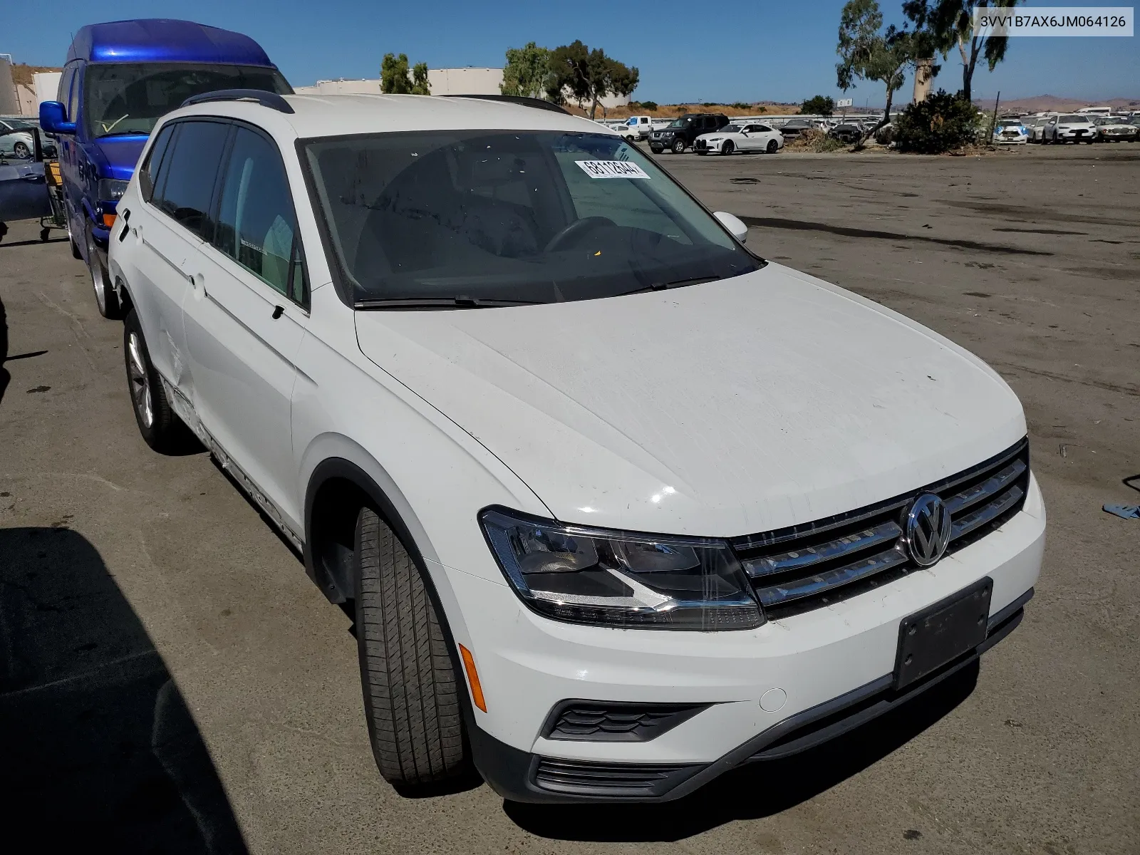 2018 Volkswagen Tiguan S VIN: 3VV1B7AX6JM064126 Lot: 68112644