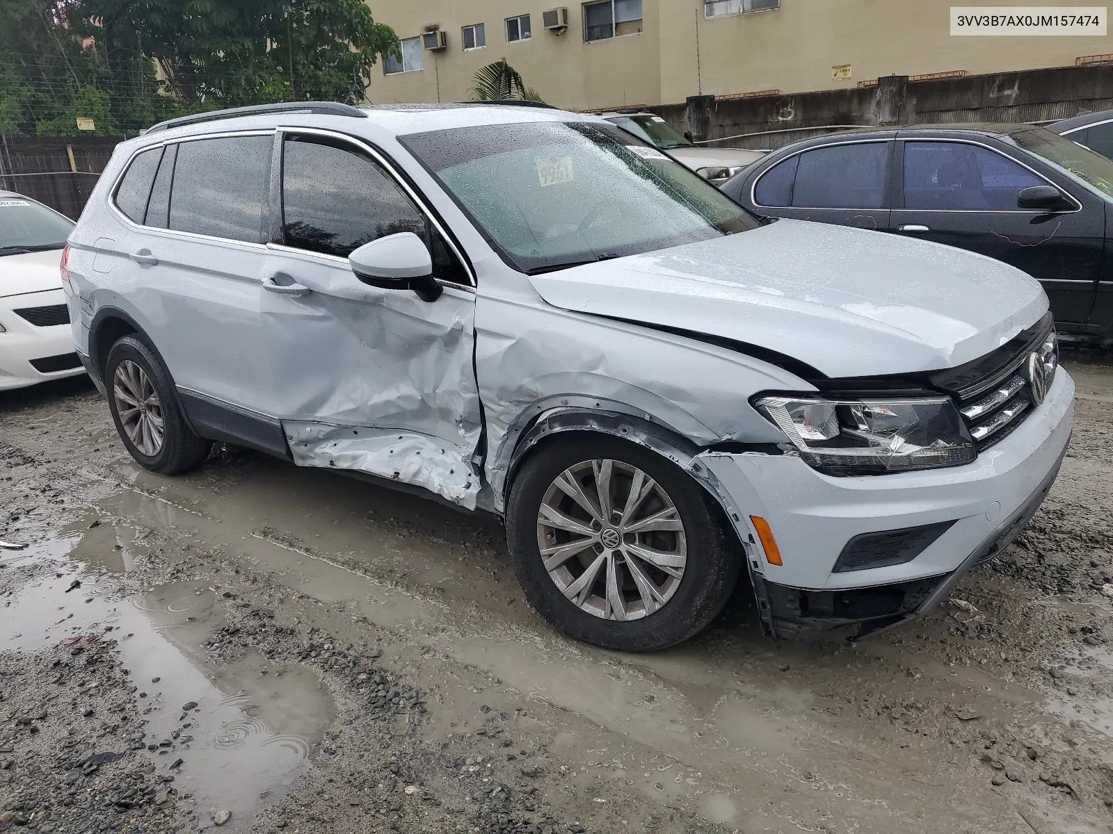 3VV3B7AX0JM157474 2018 Volkswagen Tiguan Se