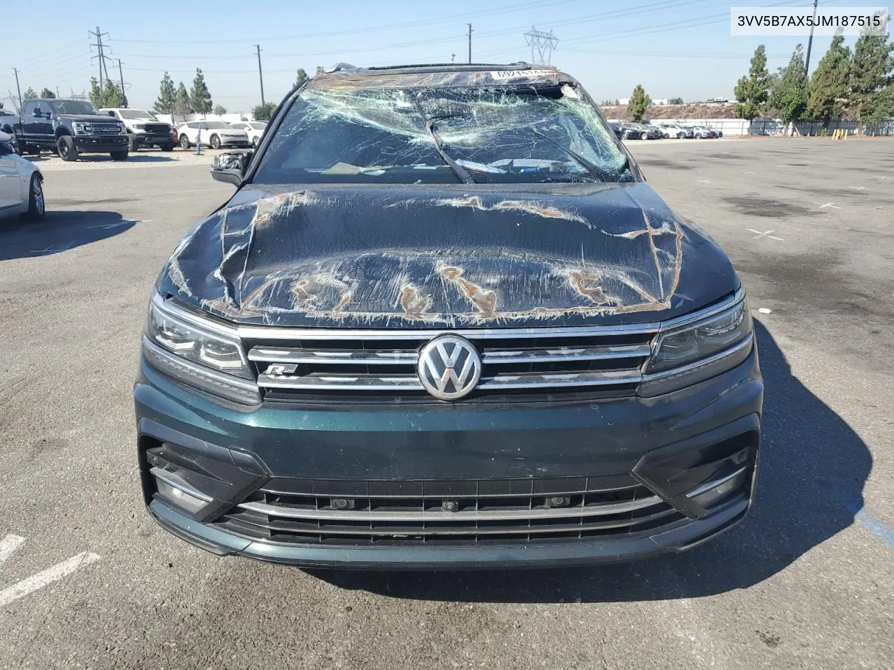 2018 Volkswagen Tiguan Sel Premium VIN: 3VV5B7AX5JM187515 Lot: 69215144