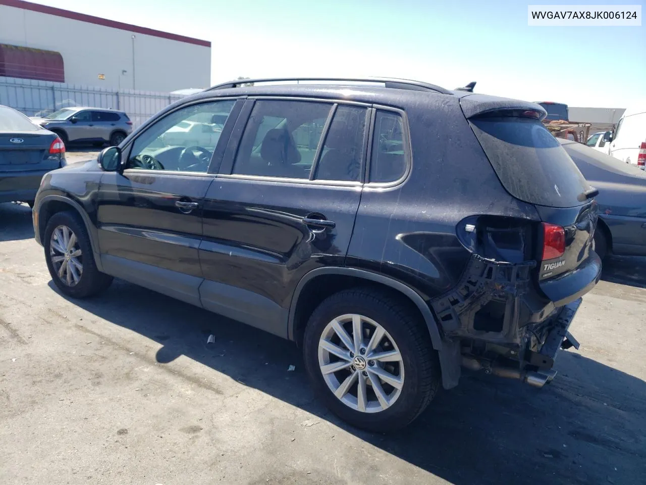 2018 Volkswagen Tiguan Limited VIN: WVGAV7AX8JK006124 Lot: 69300414