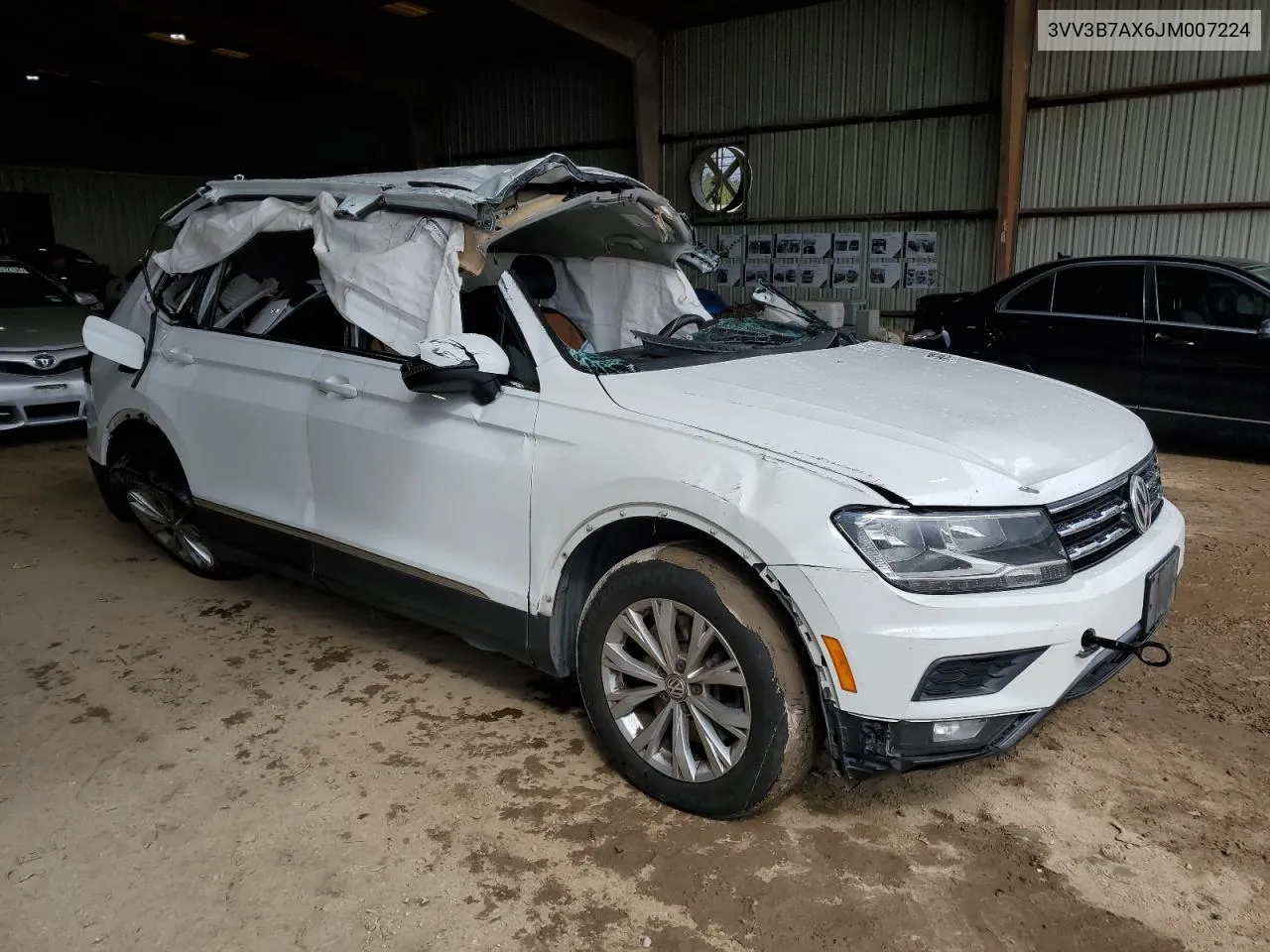 3VV3B7AX6JM007224 2018 Volkswagen Tiguan Se