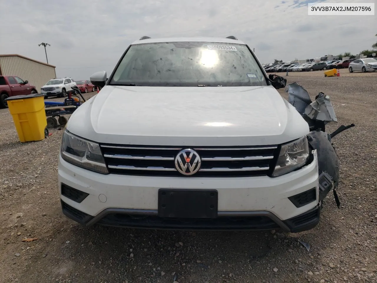 3VV3B7AX2JM207596 2018 Volkswagen Tiguan Se