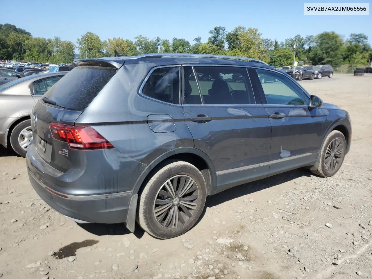 2018 Volkswagen Tiguan Se VIN: 3VV2B7AX2JM066556 Lot: 69996834