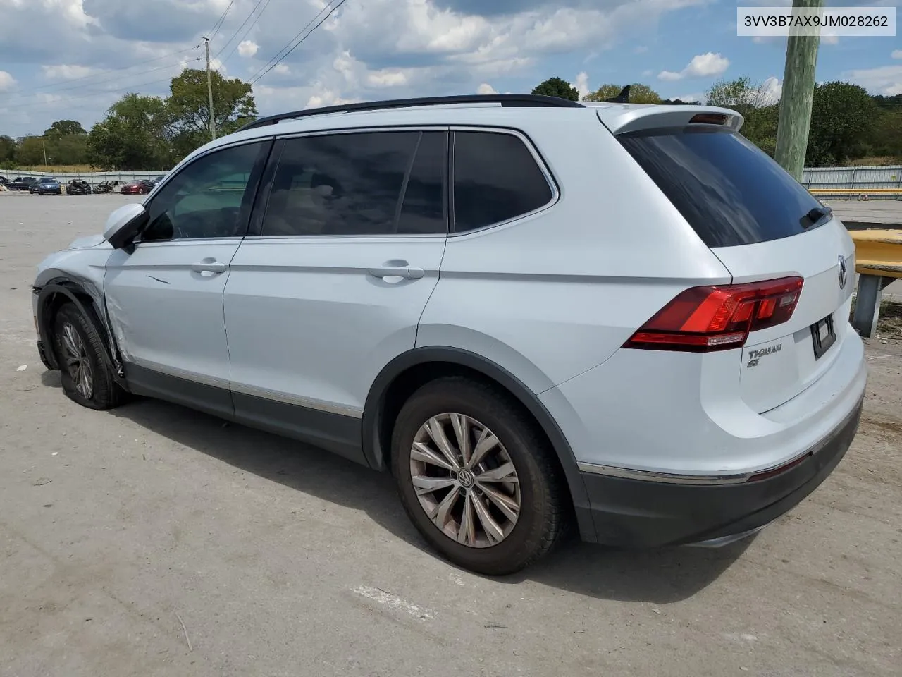 3VV3B7AX9JM028262 2018 Volkswagen Tiguan Se