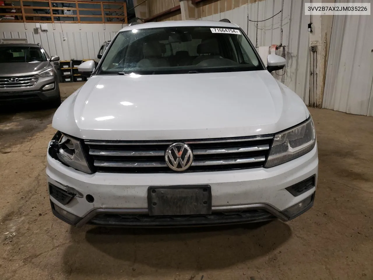 3VV2B7AX2JM035226 2018 Volkswagen Tiguan Se