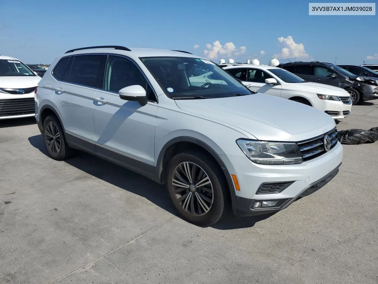 2018 Volkswagen Tiguan Se VIN: 3VV3B7AX1JM039028 Lot: 72551144