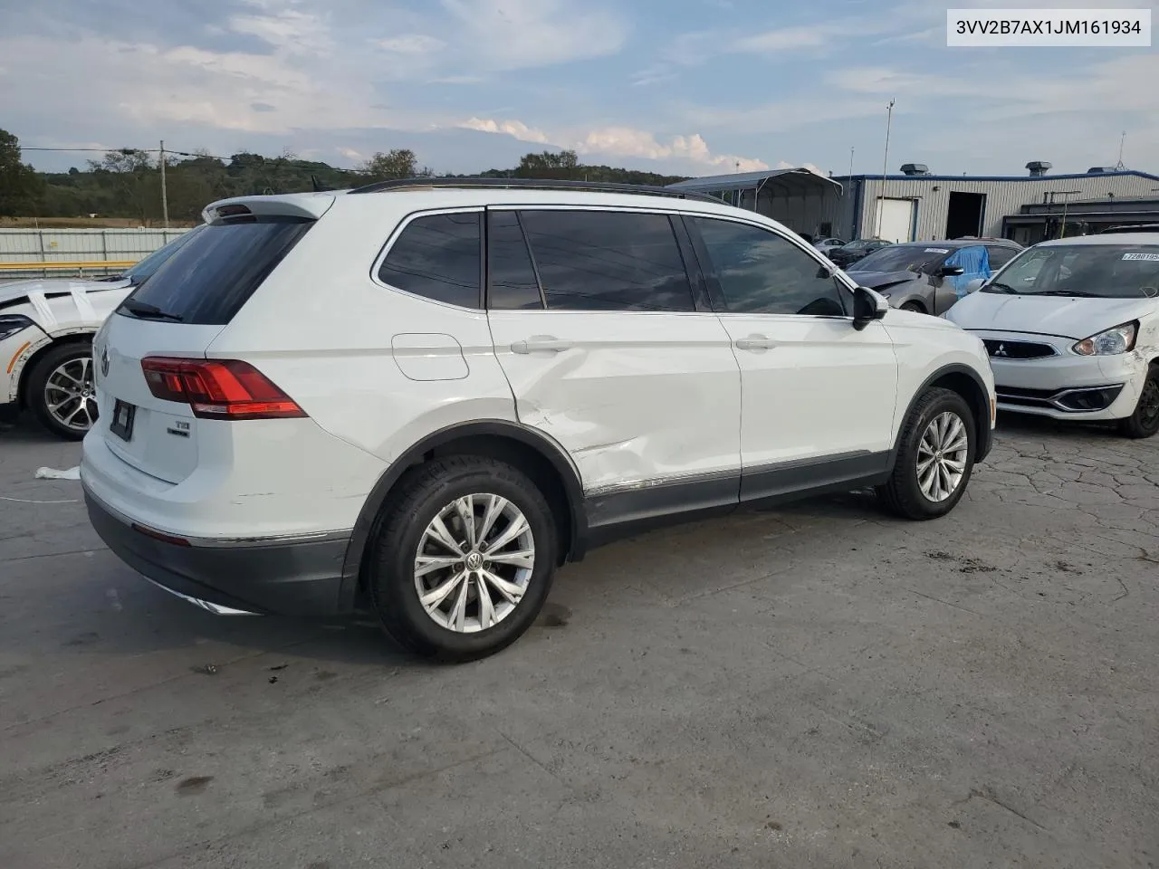 3VV2B7AX1JM161934 2018 Volkswagen Tiguan Se