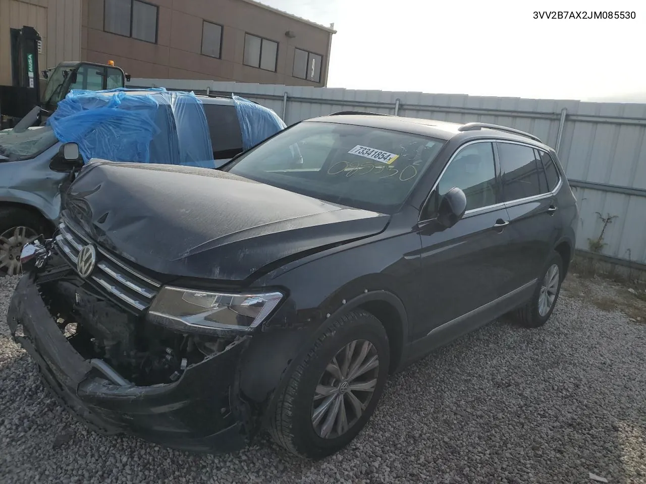 3VV2B7AX2JM085530 2018 Volkswagen Tiguan Se