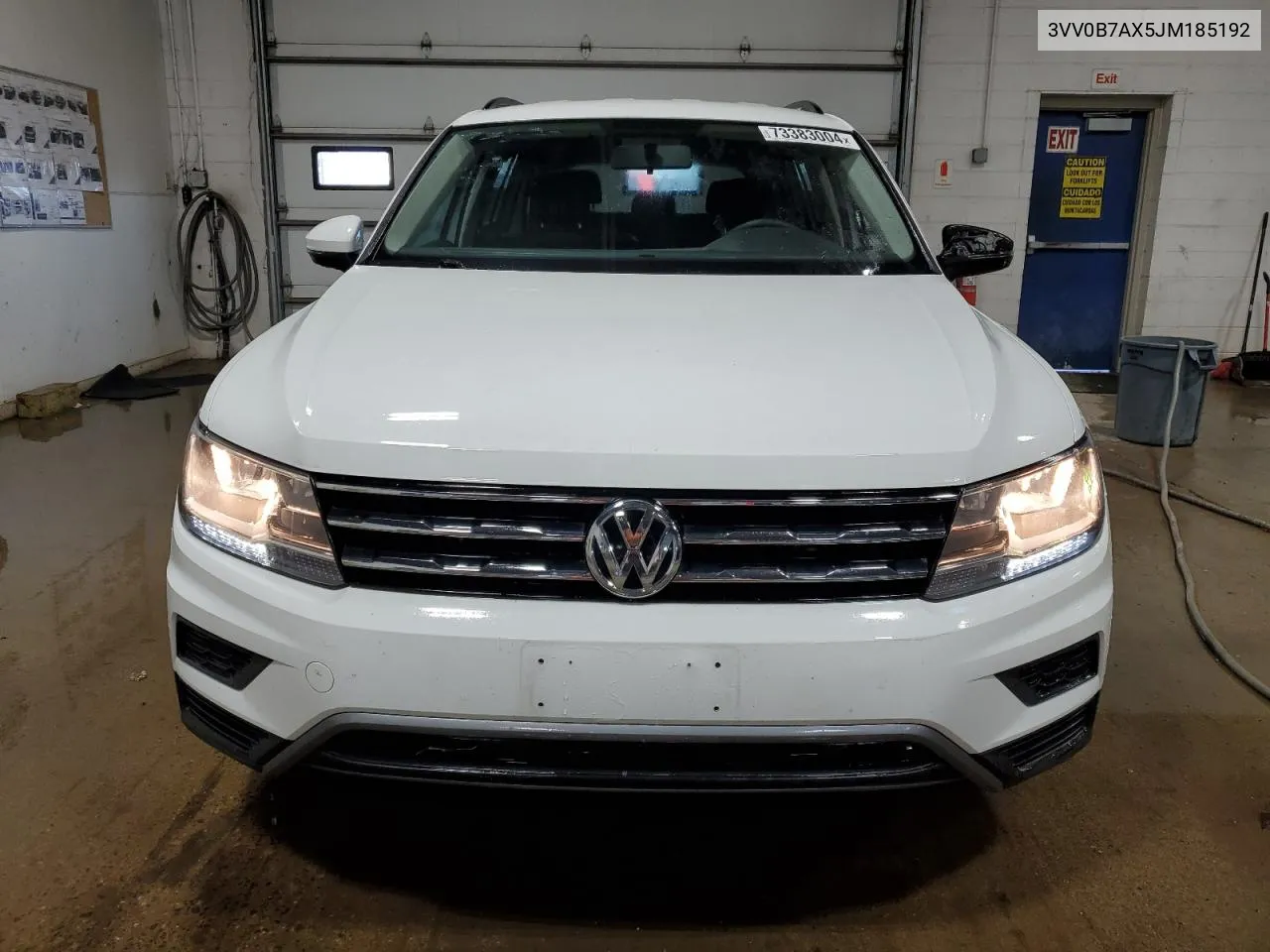 3VV0B7AX5JM185192 2018 Volkswagen Tiguan S