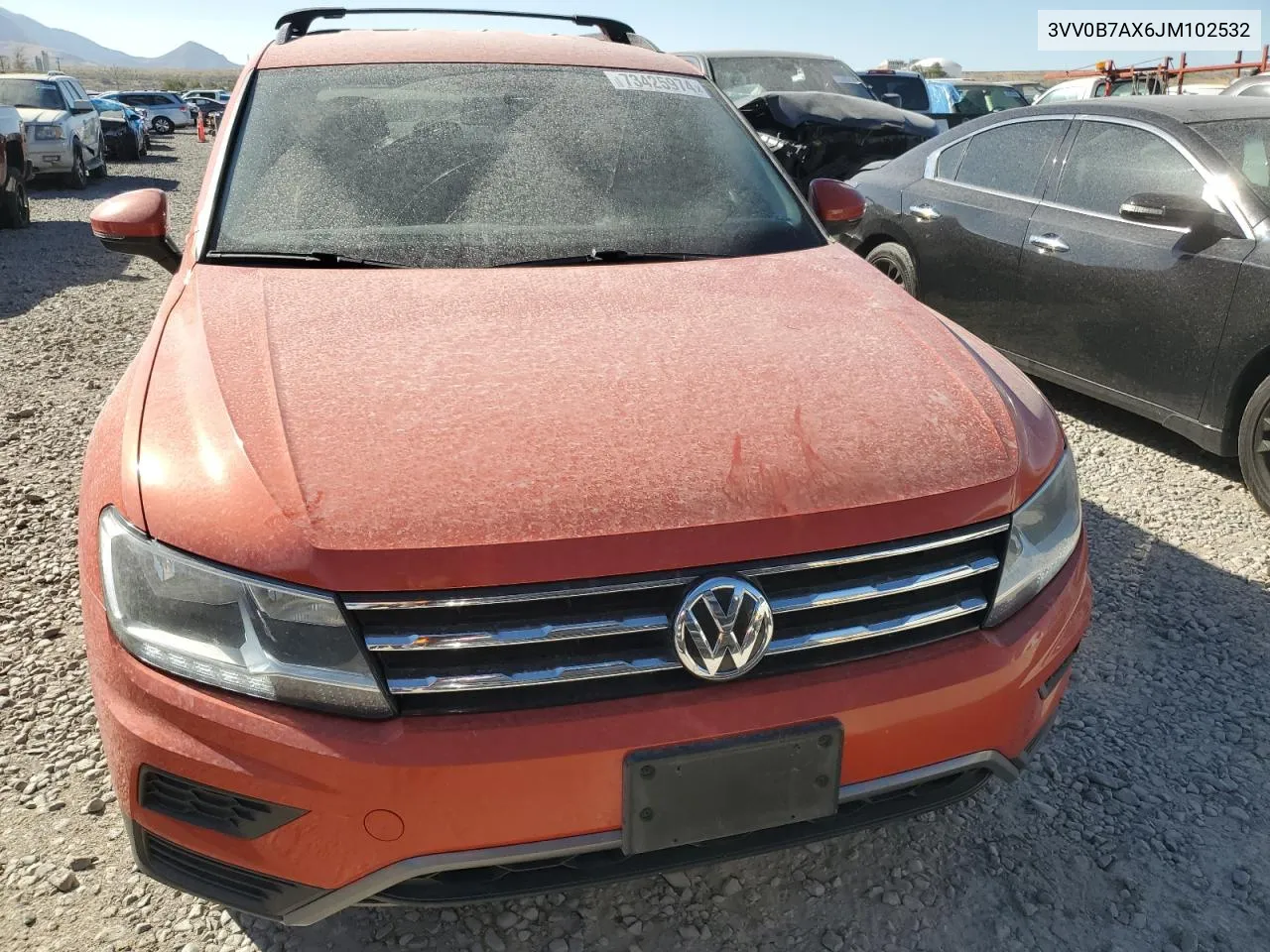 3VV0B7AX6JM102532 2018 Volkswagen Tiguan S