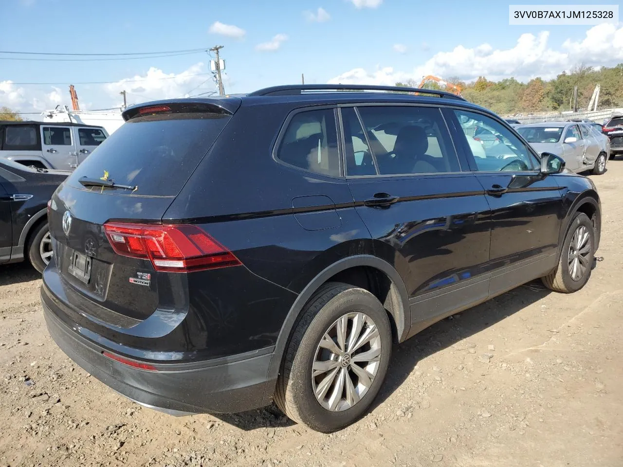 2018 Volkswagen Tiguan S VIN: 3VV0B7AX1JM125328 Lot: 74058794