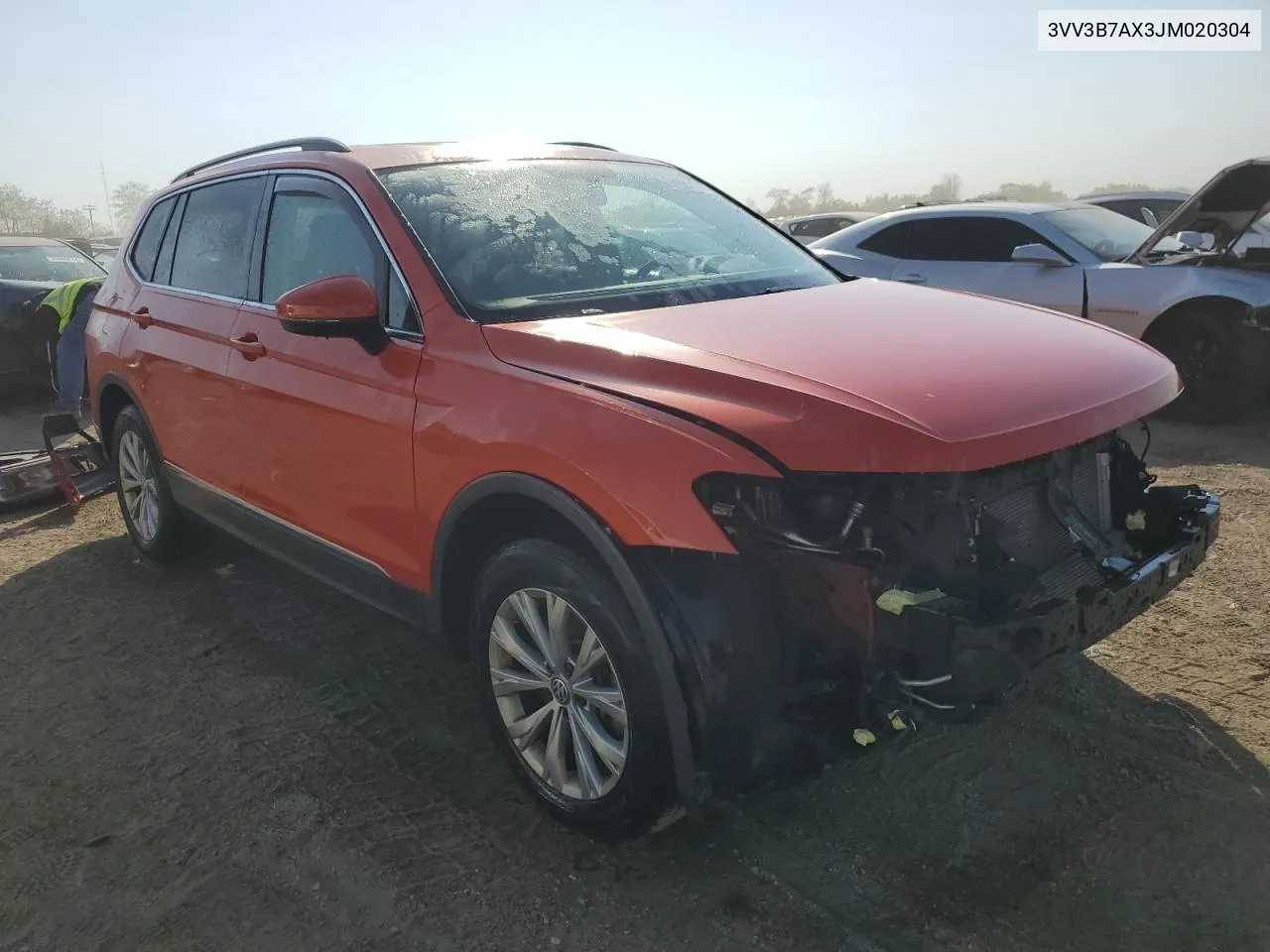 2018 Volkswagen Tiguan Se VIN: 3VV3B7AX3JM020304 Lot: 74897174