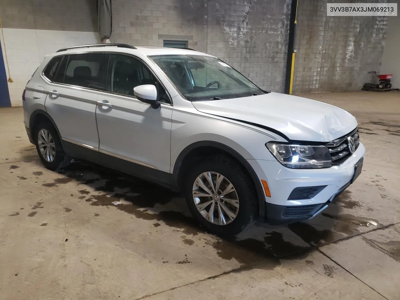 2018 Volkswagen Tiguan Se VIN: 3VV3B7AX3JM069213 Lot: 75746374