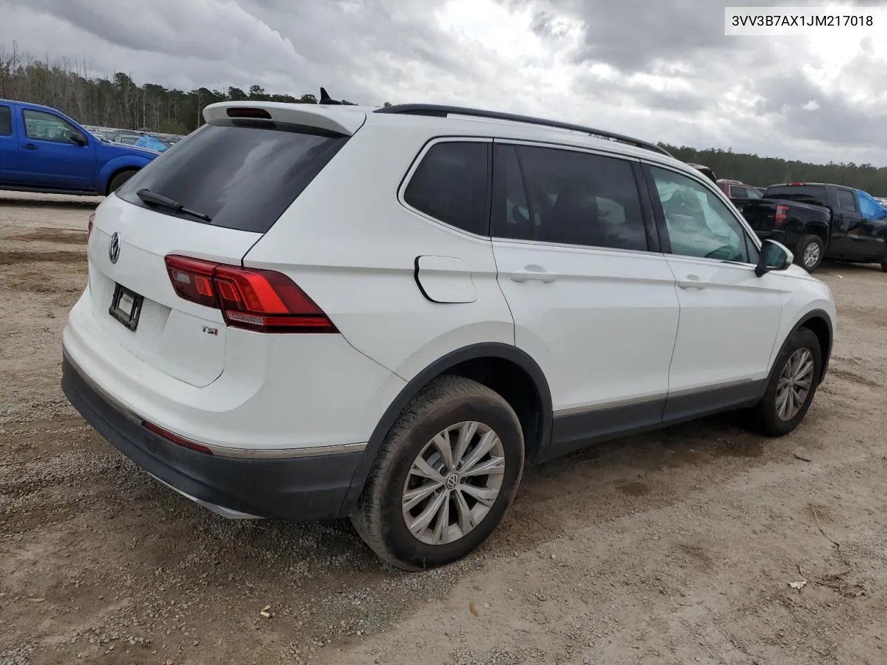 2018 Volkswagen Tiguan Se VIN: 3VV3B7AX1JM217018 Lot: 79299374