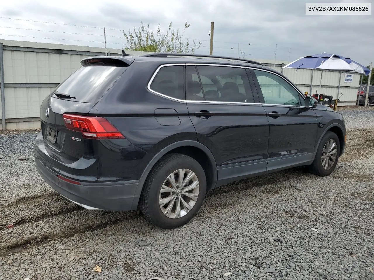 3VV2B7AX2KM085626 2019 Volkswagen Tiguan Se