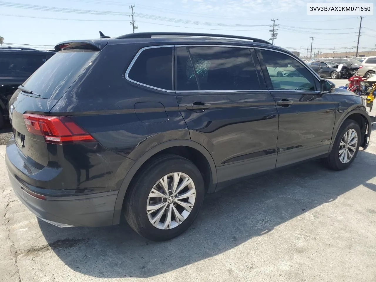 2019 Volkswagen Tiguan Se VIN: 3VV3B7AX0KM071650 Lot: 70721034