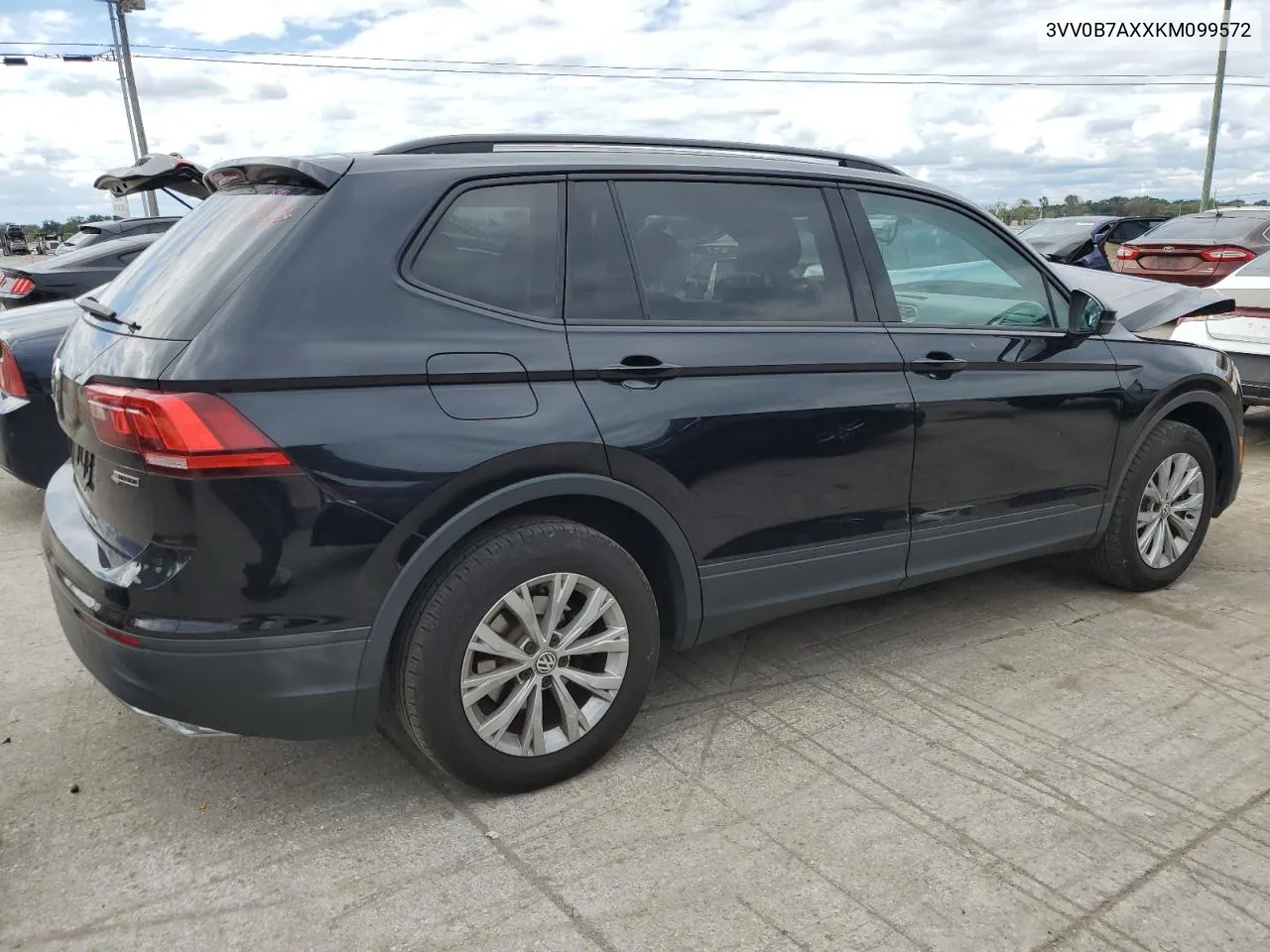 2019 Volkswagen Tiguan S VIN: 3VV0B7AXXKM099572 Lot: 73343754