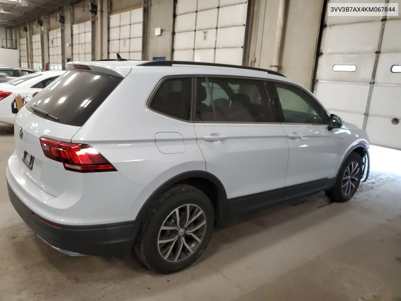 3VV3B7AX4KM067844 2019 Volkswagen Tiguan Se