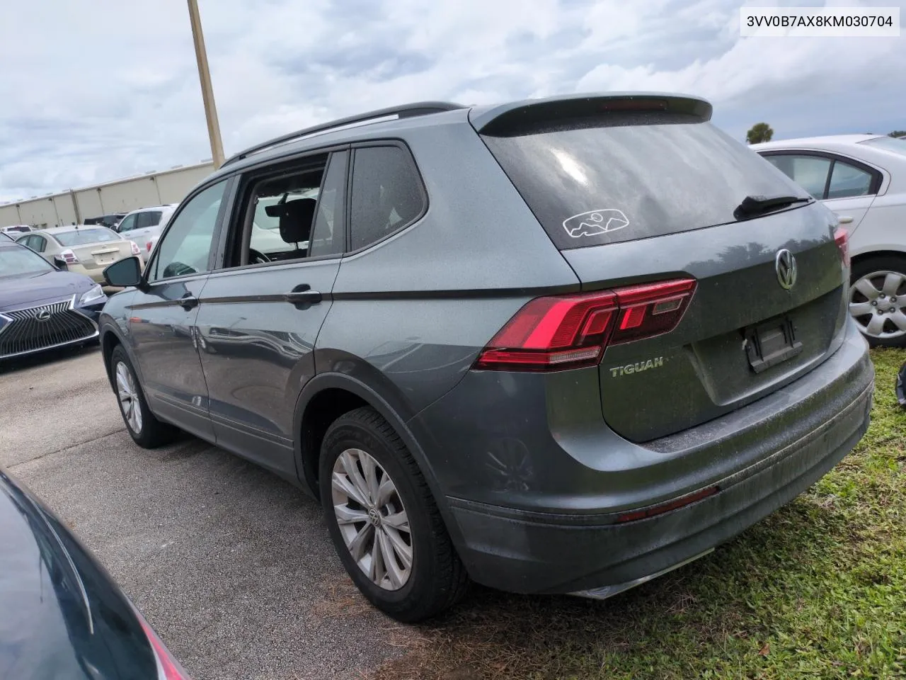 3VV0B7AX8KM030704 2019 Volkswagen Tiguan S