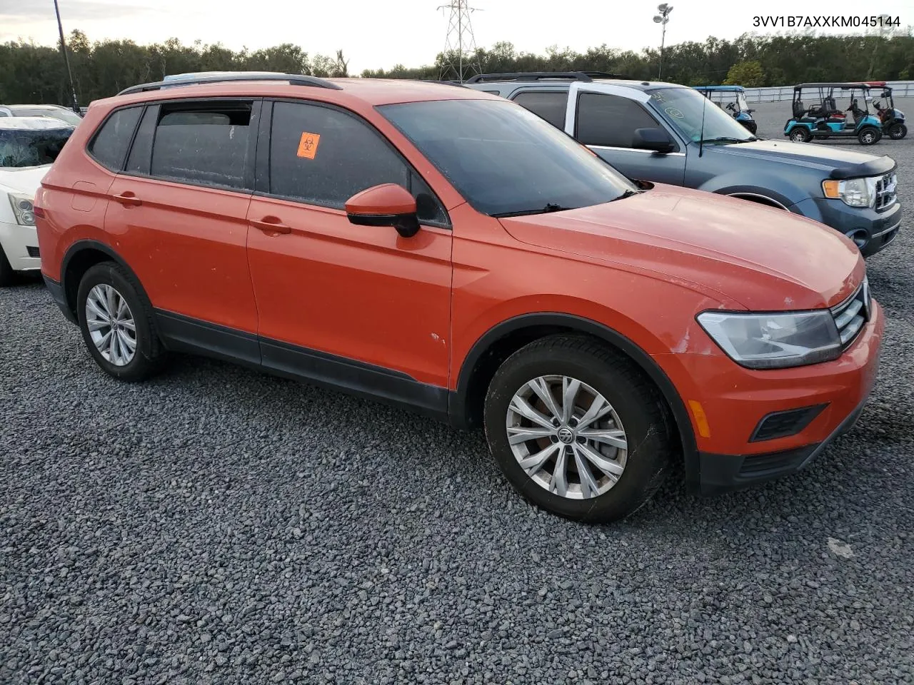 2019 Volkswagen Tiguan S VIN: 3VV1B7AXXKM045144 Lot: 75123564