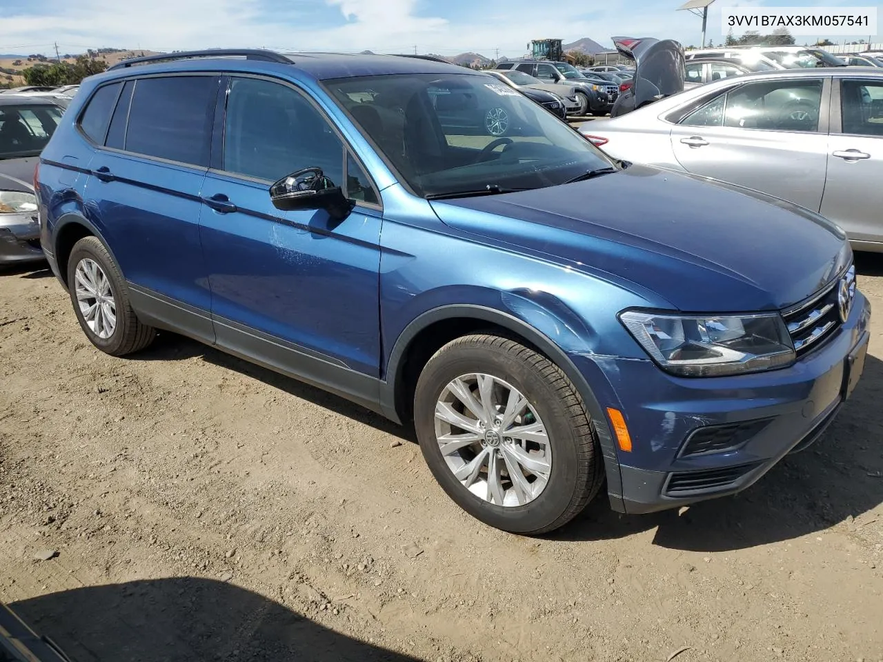 2019 Volkswagen Tiguan S VIN: 3VV1B7AX3KM057541 Lot: 75423894