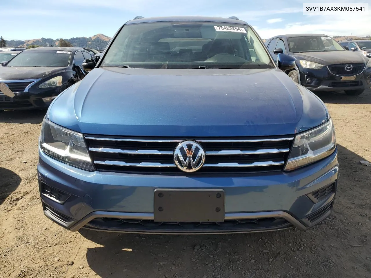 2019 Volkswagen Tiguan S VIN: 3VV1B7AX3KM057541 Lot: 75423894