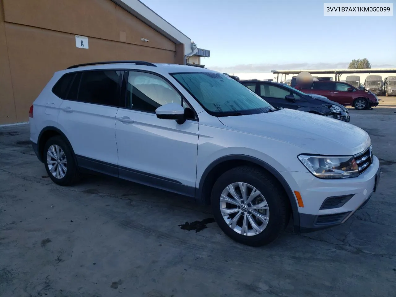 2019 Volkswagen Tiguan S VIN: 3VV1B7AX1KM050099 Lot: 77044994