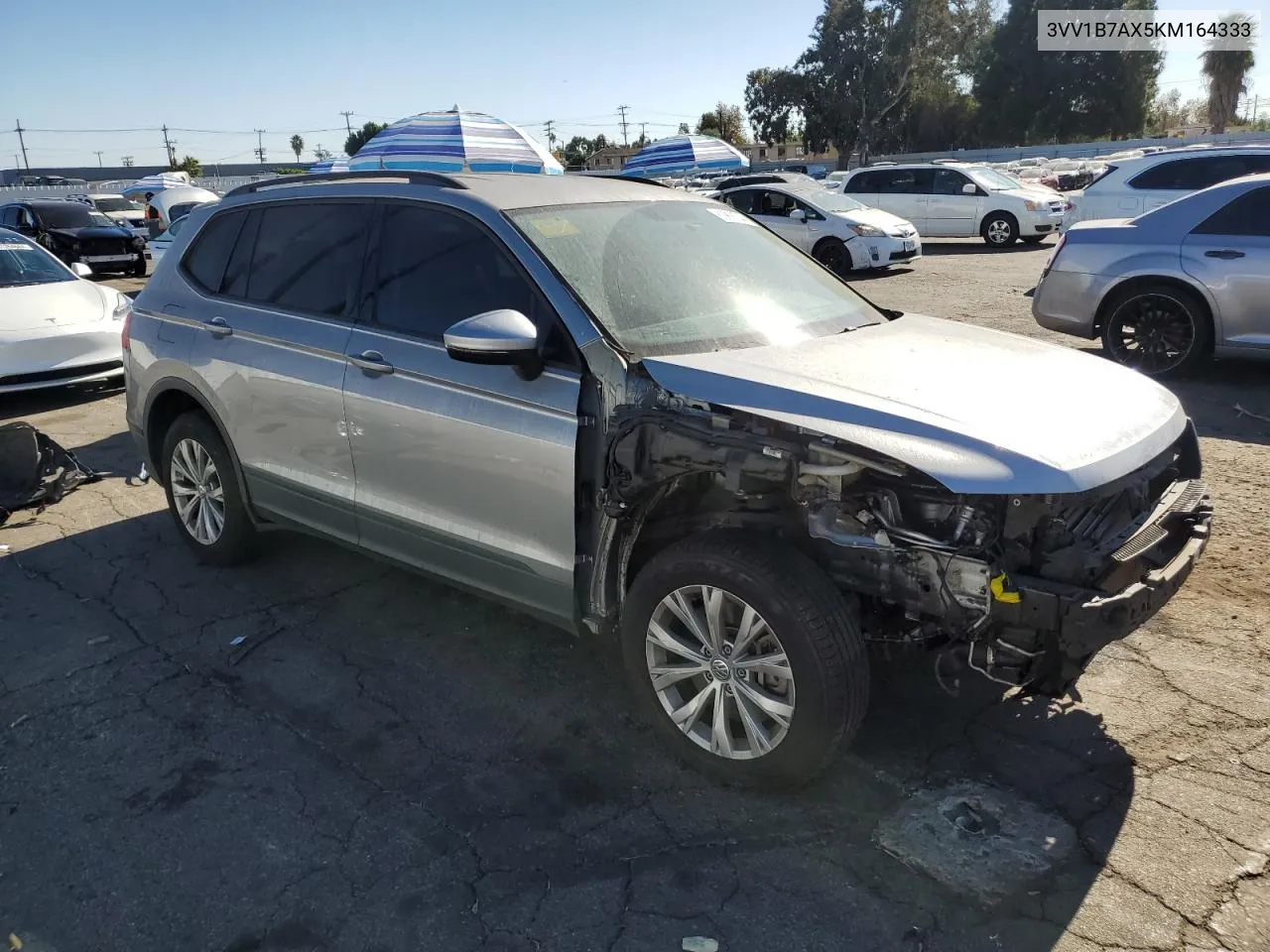 2019 Volkswagen Tiguan S VIN: 3VV1B7AX5KM164333 Lot: 80998744