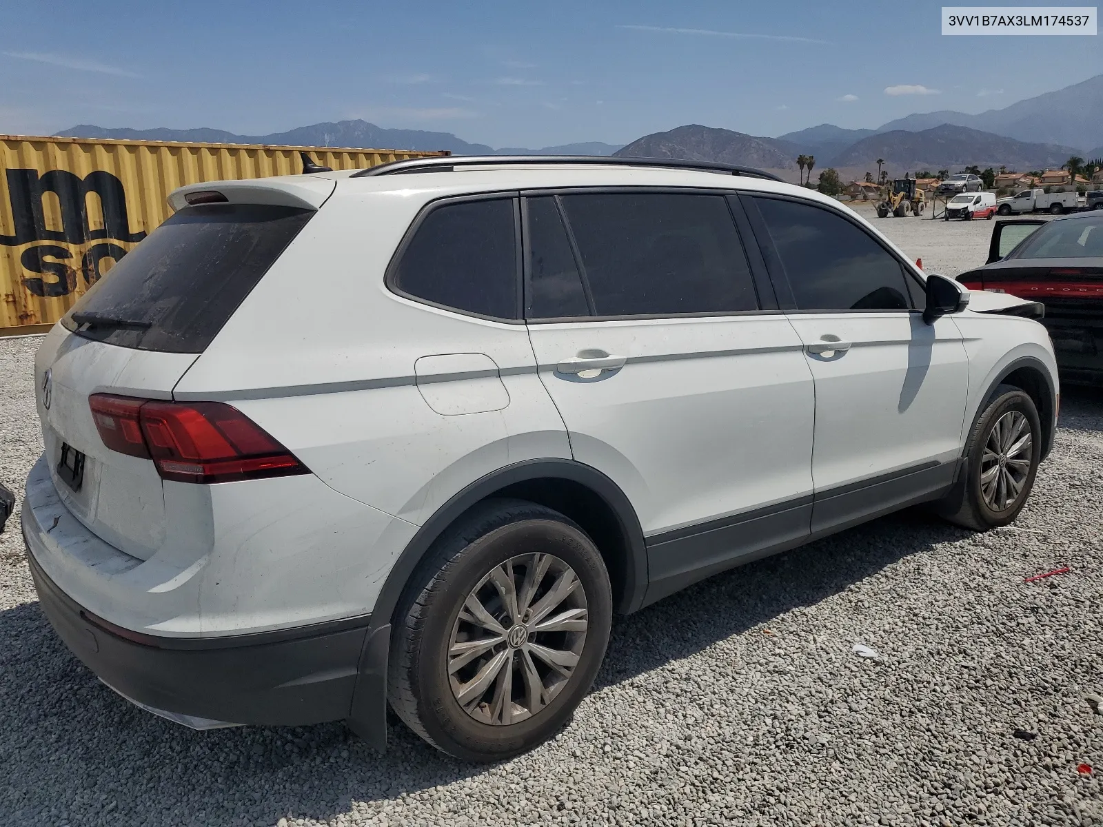 3VV1B7AX3LM174537 2020 Volkswagen Tiguan S